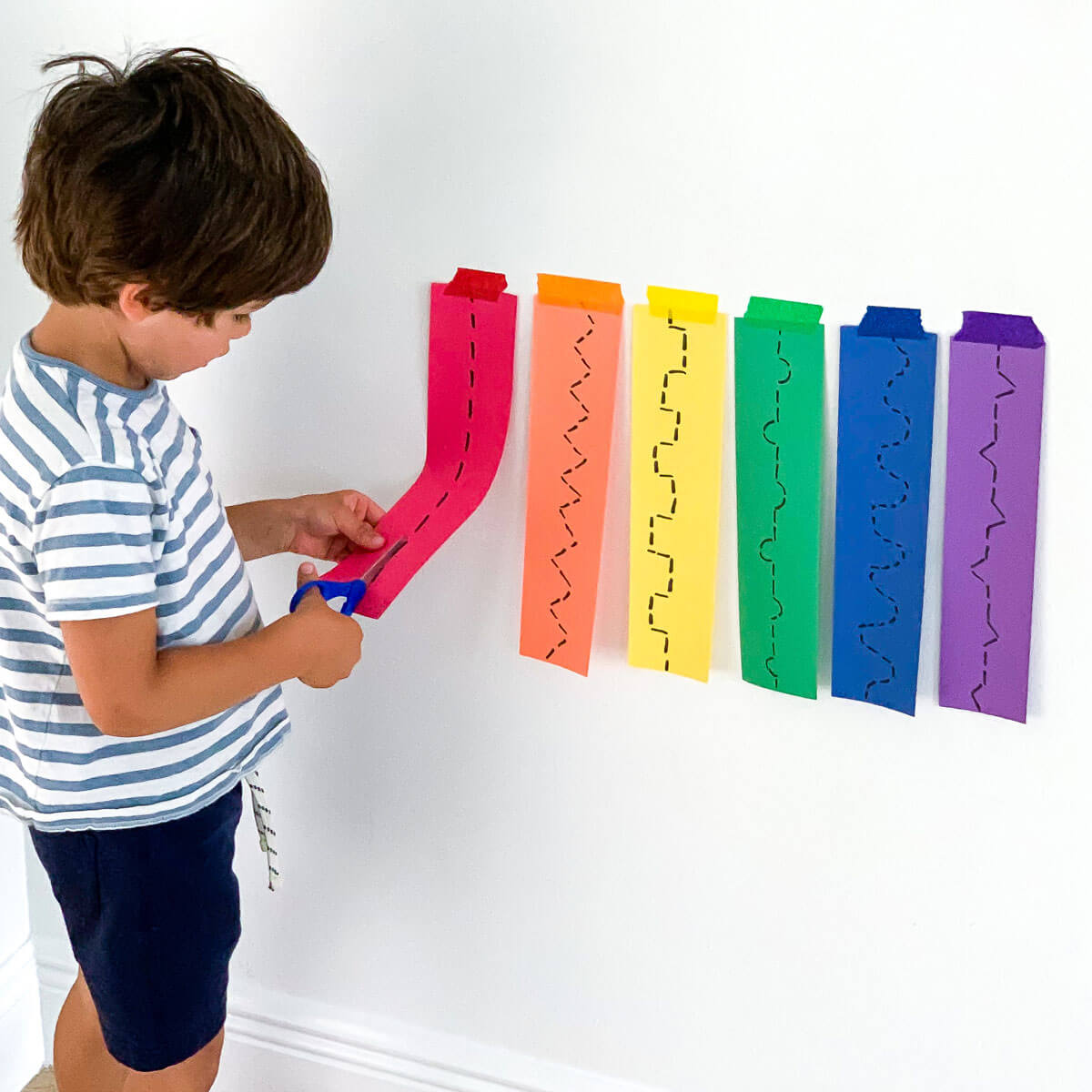 scissor skill activity for preschoolers cutting patterns vertical set up