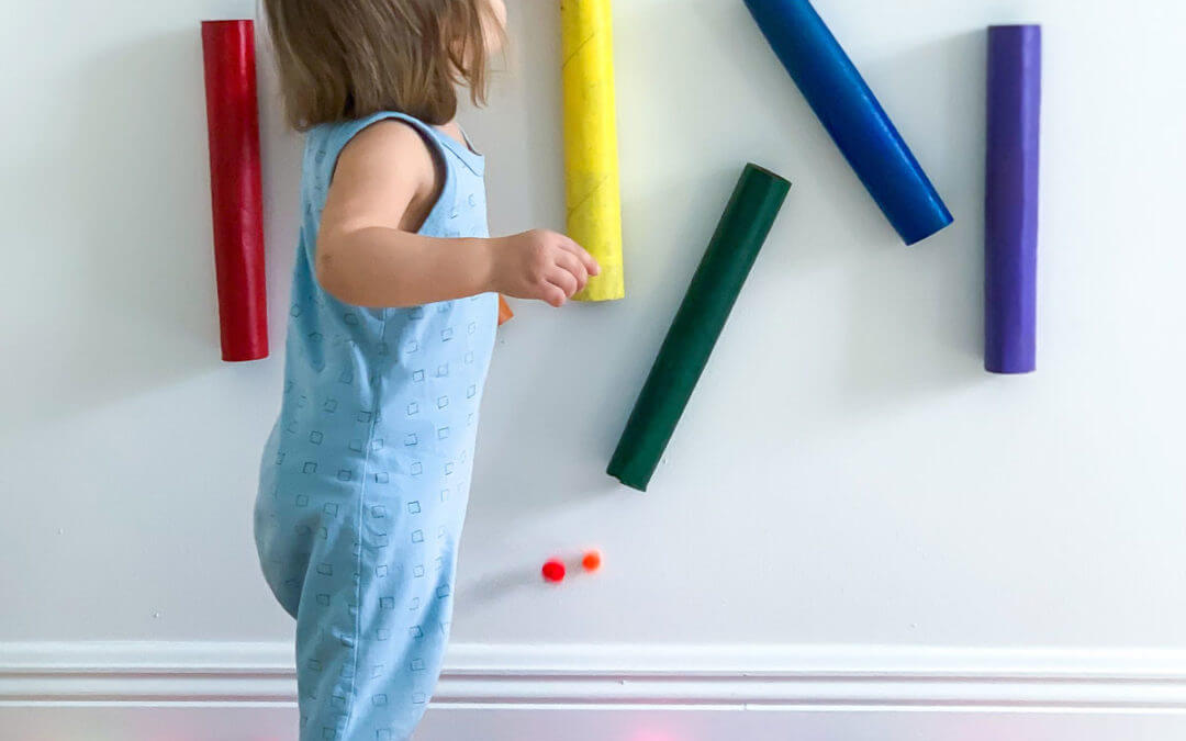 Easy Activity for Toddlers – Paper Tube Pom Pom Run