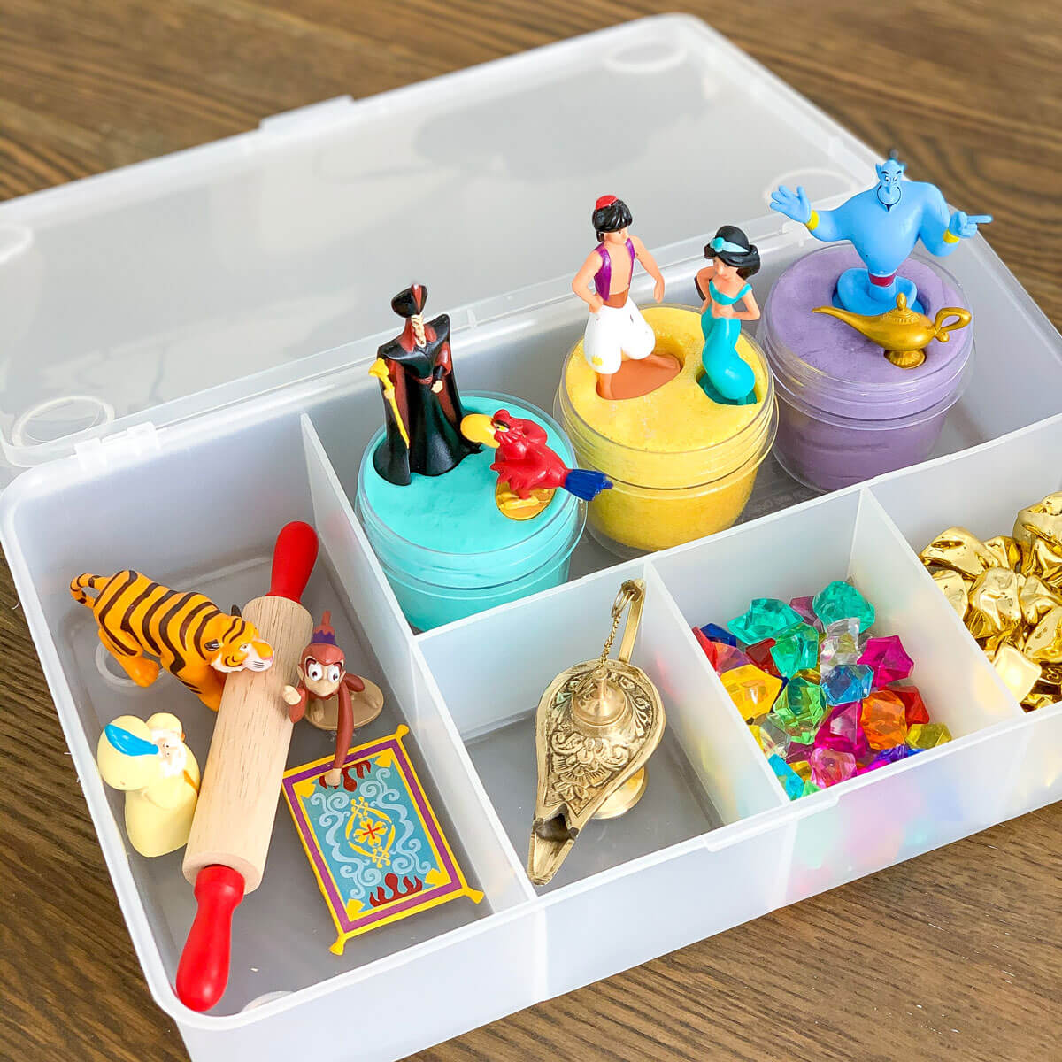 Aladdin Party Idea – How to Make a Themed Play Dough Kit