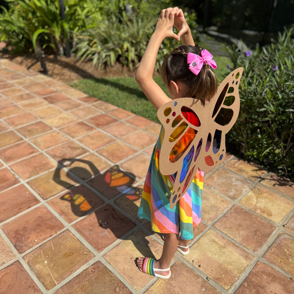 how to make a sun catcher craft with cardboard that you can wear with cellophane
