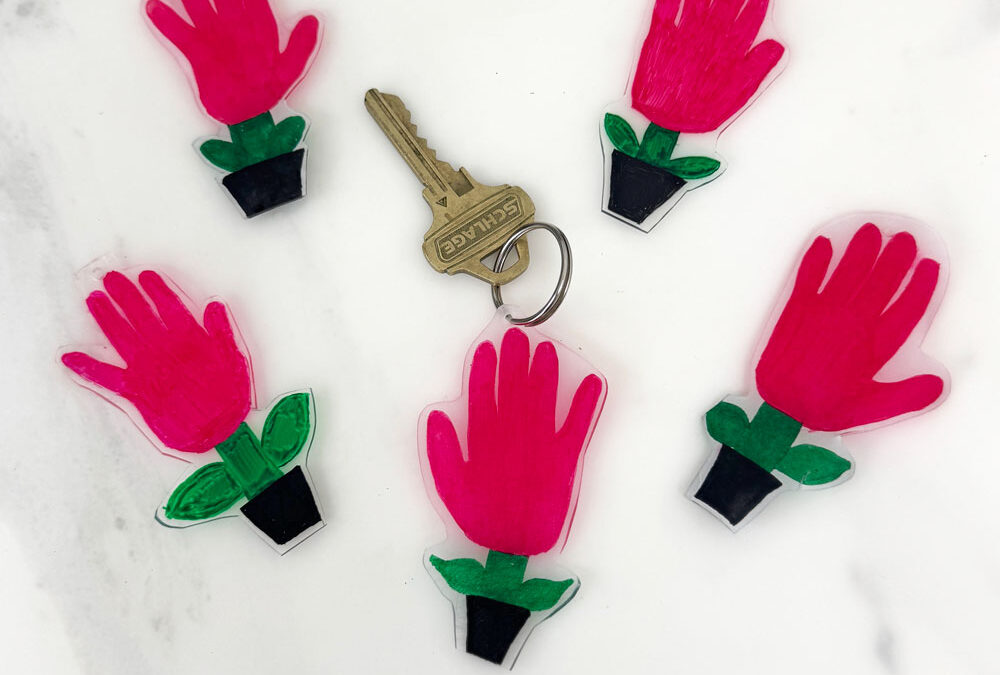 How to Make a Shrinky Dink Handprint Flower Keychain